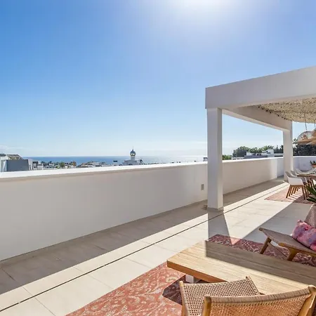Apartment Penthouse 'Mi Manera' 4 Bdrs, 245M Terrace *