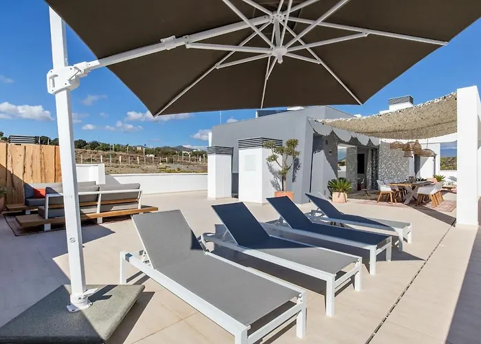 Penthouse 'Mi Manera' 4 Bdrs, 245M Terrace * Estepona