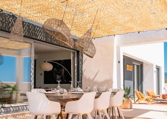 Penthouse 'Mi Manera' 4 Bdrs, 245M Terrace * Estepona