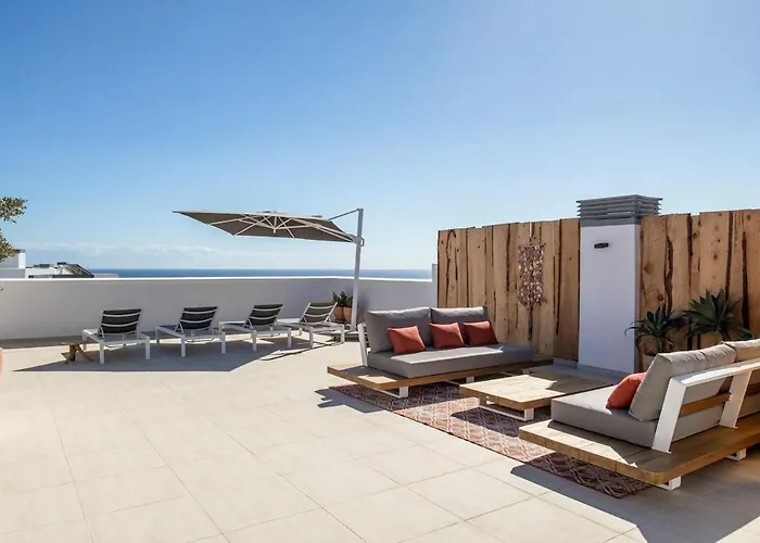 Apartment Penthouse 'Mi Manera' 4 Bdrs, 245M Terrace