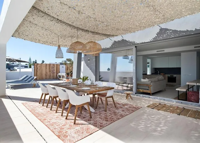 Penthouse 'Mi Manera' 4 Bdrs, 245M Terrace Estepona